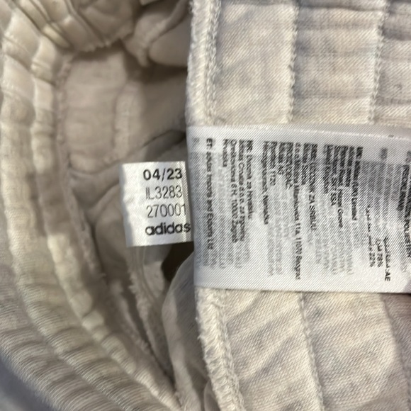 Adidas Essentials 3-Stripes Pocket Joggers | Small | *NWT* - Picture 7 of 8